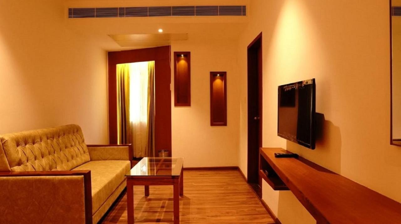 Dass Regency Thrissur Exterior foto