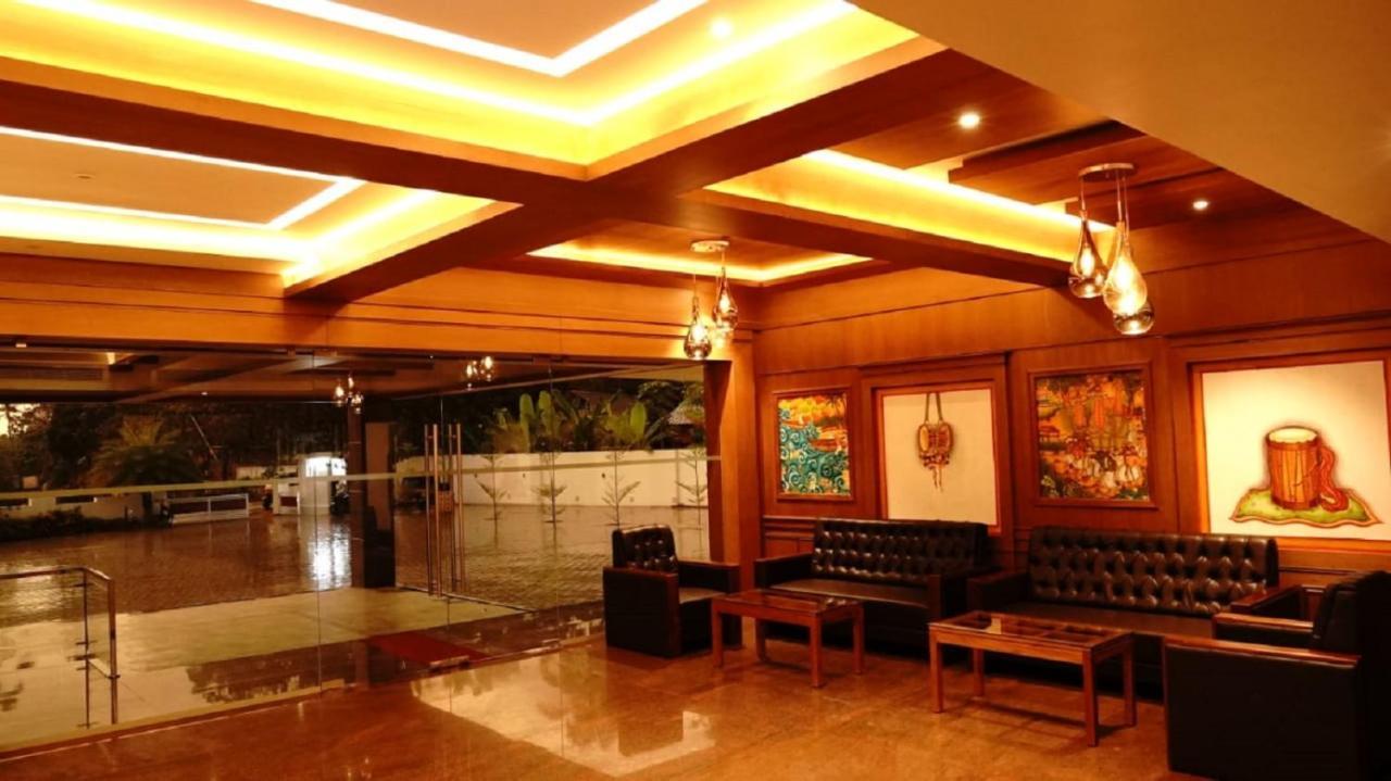 Dass Regency Thrissur Exterior foto